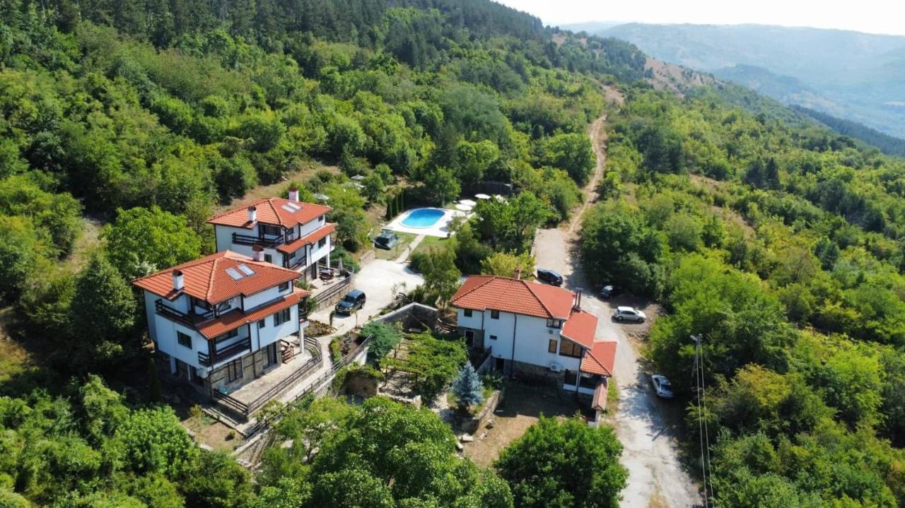 Комплекс Белла Терра Vila Gostilitsa Exterior foto